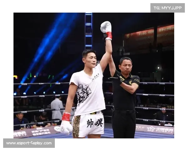 益扎UFC首秀37秒KO对手，中国军团上海站表现亮眼